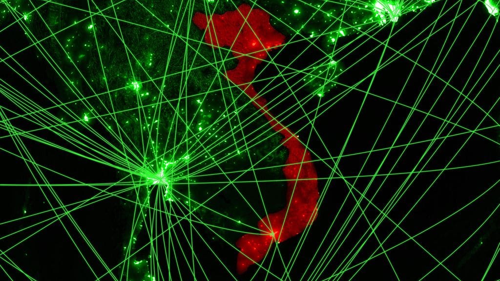 Ministeriö on perustellut uutta lakia myös niin, että sen avulla voidaan torjua yritykset käyttää internetiä väkivallan ja erimielisyyden synnyttämiseen.