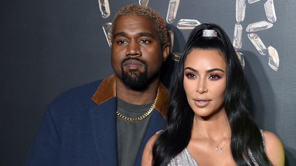 Kim Kardashian ja Kanye West odottavat lähteiden mukaan poikaa.