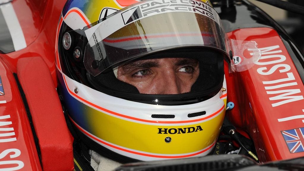 Menehtynyt Justin Wilson lähetti viestin Twitter-tilillään.