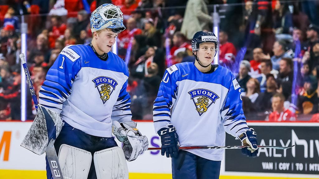 Maalivahti Ukko-Pekka Lukkonen ja Eeli Tolvanen olivat tärkeässä roolissa Suomen pääsyssä jatkoajalle komeassa MM-kisojen puolivälierävoitossa Kanadaa vastaan.