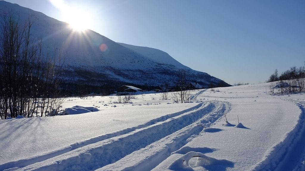 Retkeilijät jäivät lumivyöryn alle Pohjois-Norjassa, eikä näitä ole löydetty.