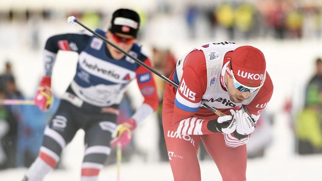 Johannes Hösflot Kläbo seurasi Sergei Ustjugovia ja teki ratkaisunsa loppuhetkillä.