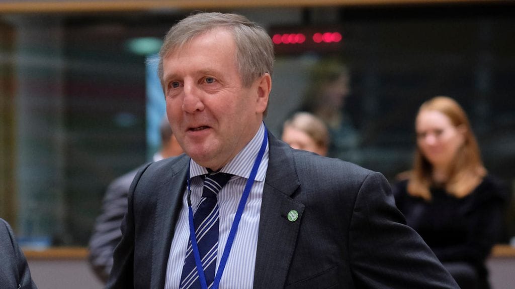 Irlannin maatalousministeri Michael Creed uskoo Britannian eroamisen EU:sta ilman erosopimusta vaikuttavan Irlannin elinkeinoelämään.