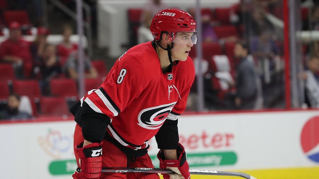 Saku Mäenalanen joutuu vielä odottamaan uransa ensimmäistä NHL-pistettä.