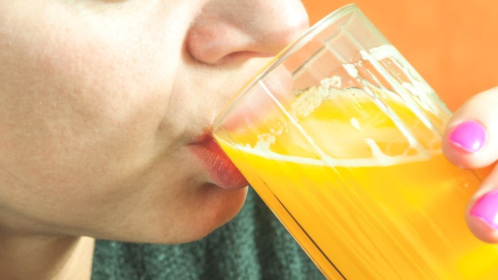 Sokeroidut mehut näyttävät lisäävän kroonisen munuaistaudin riskiä. Kuvituskuva.