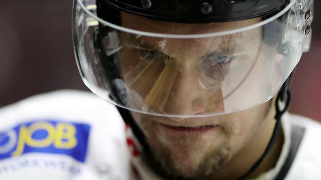 Jasse Ikonen lähtee Kärpistä.