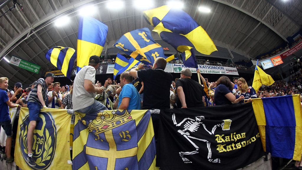 Raumam Boja oli tuhonnut Kouvolassa penkkirivejä. Arkistokuva.