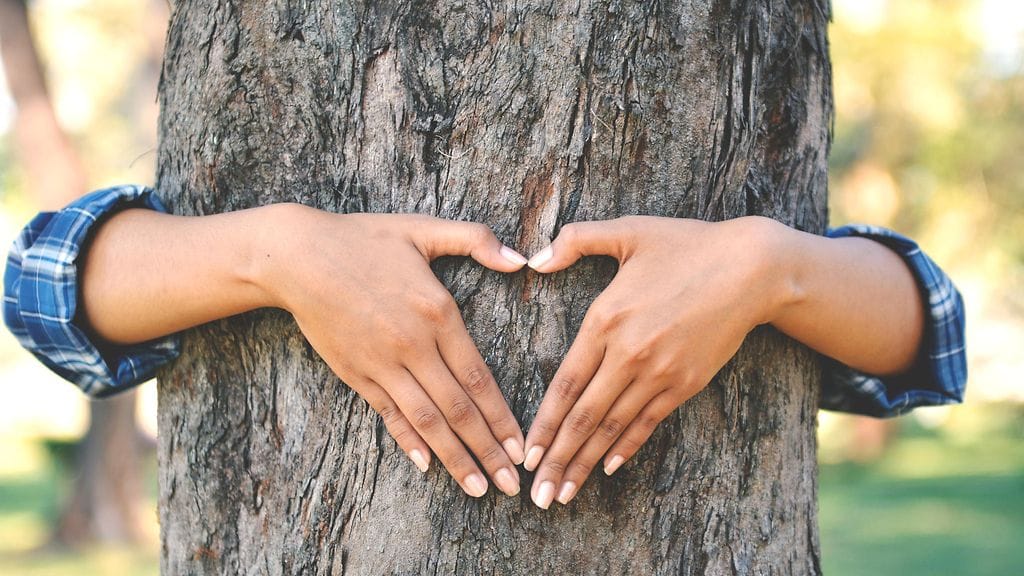 Robin Marie veloittaa halailusta 80 dollaria tunnilta.