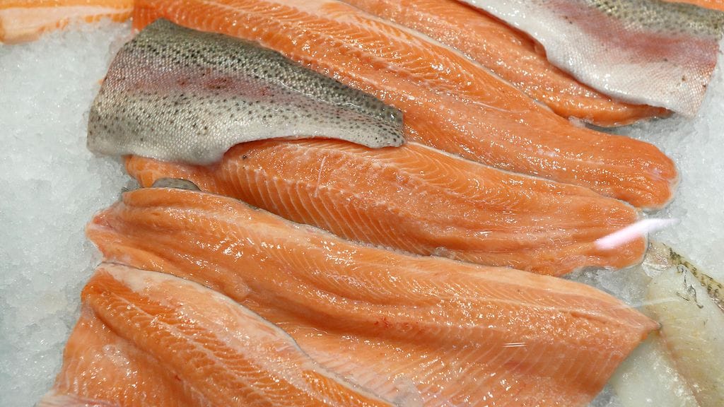 SOK vetää myynnistä erän kylmäsavustettua lohta/ kuvituskuva