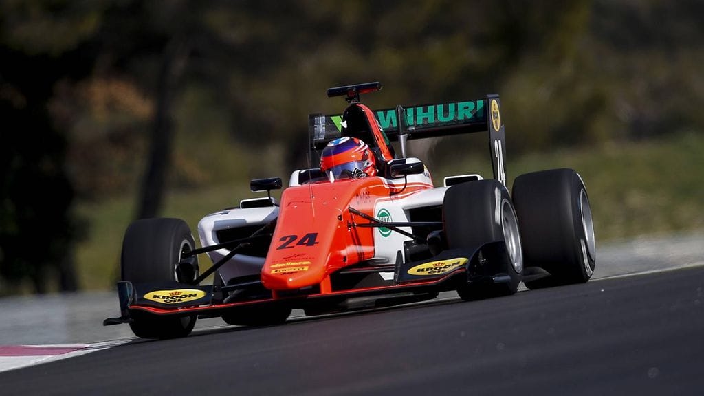 Niko Karin autoissa on näkynyt näyttävästi Wihurin logot.