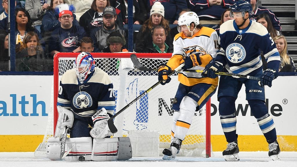 Joonas Korpisalo torjui voiton Nashvillestä.