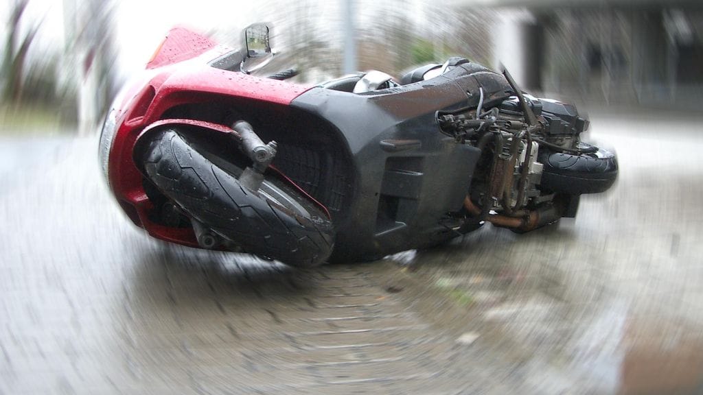 Kadulla asuvat eivät kuulleet kiljuntaa tai avunhuutoja.  Kuvituskuva.