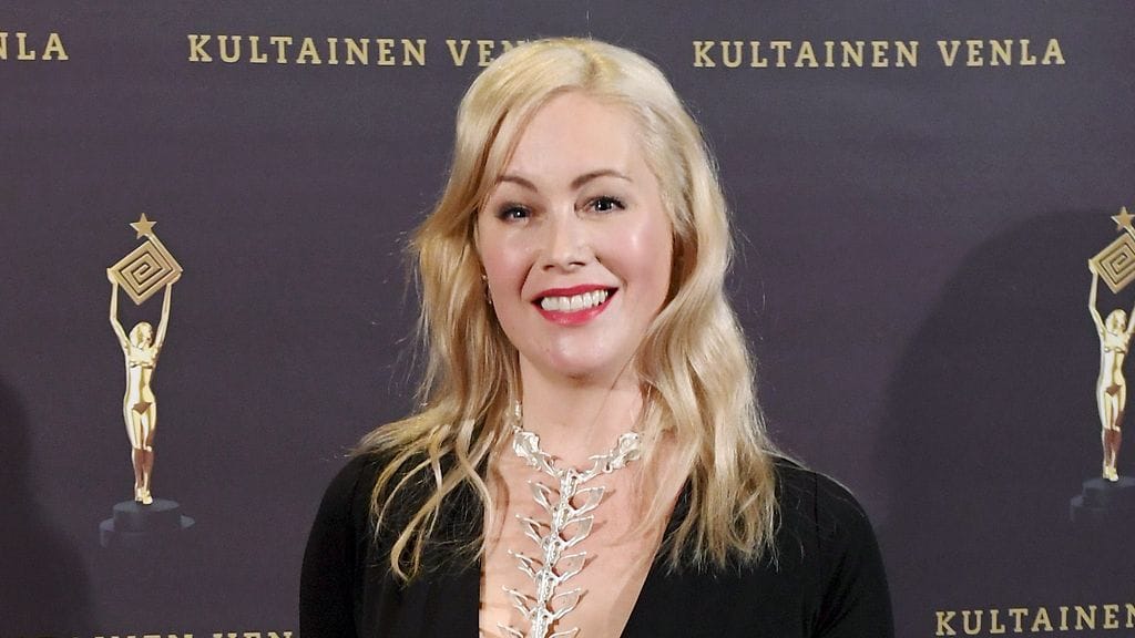 Anne Kukkohovi teki mallintöitä myös ulkomailla.