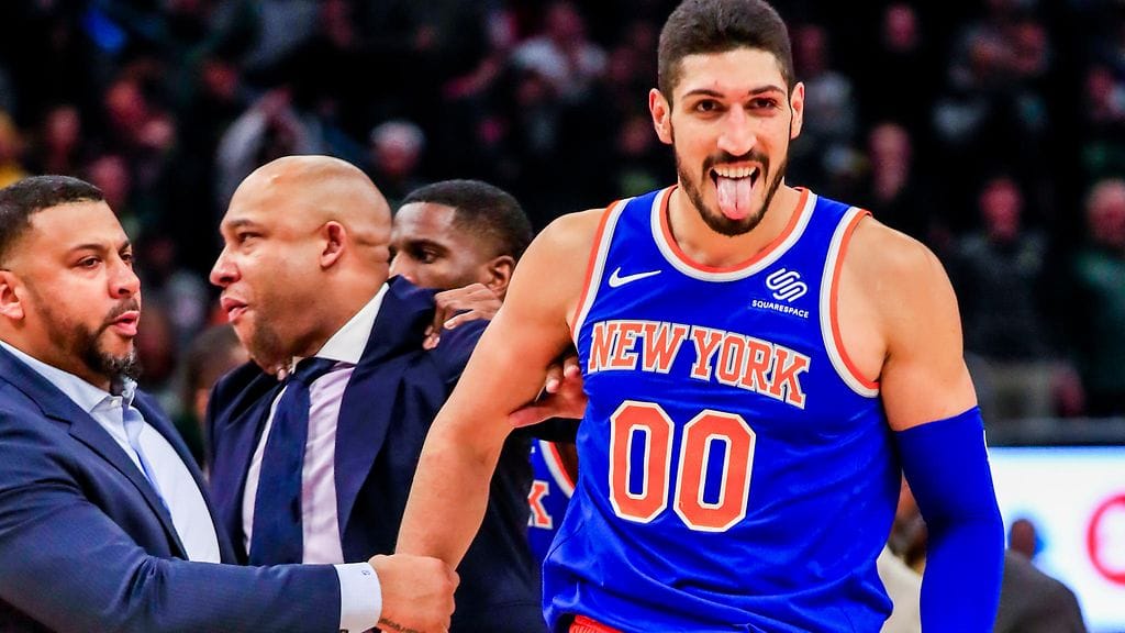 Enes Kanter esitteli melkoista jättikokoista ateriaa niin sanottuna välipäivänä.