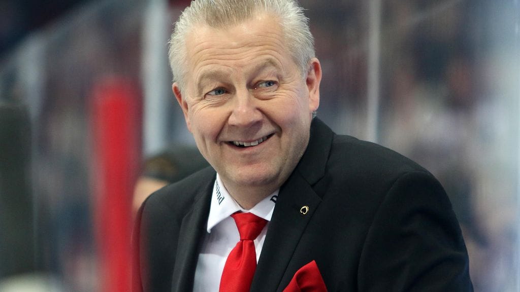 Pasi Kaukorannan Ässät majailee SM-liigan jumbona.