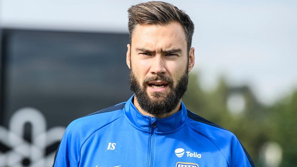 Tim Sparv avasi sanaisen arkkunsa Huuhkajien Qatar-leiriin liittyen.