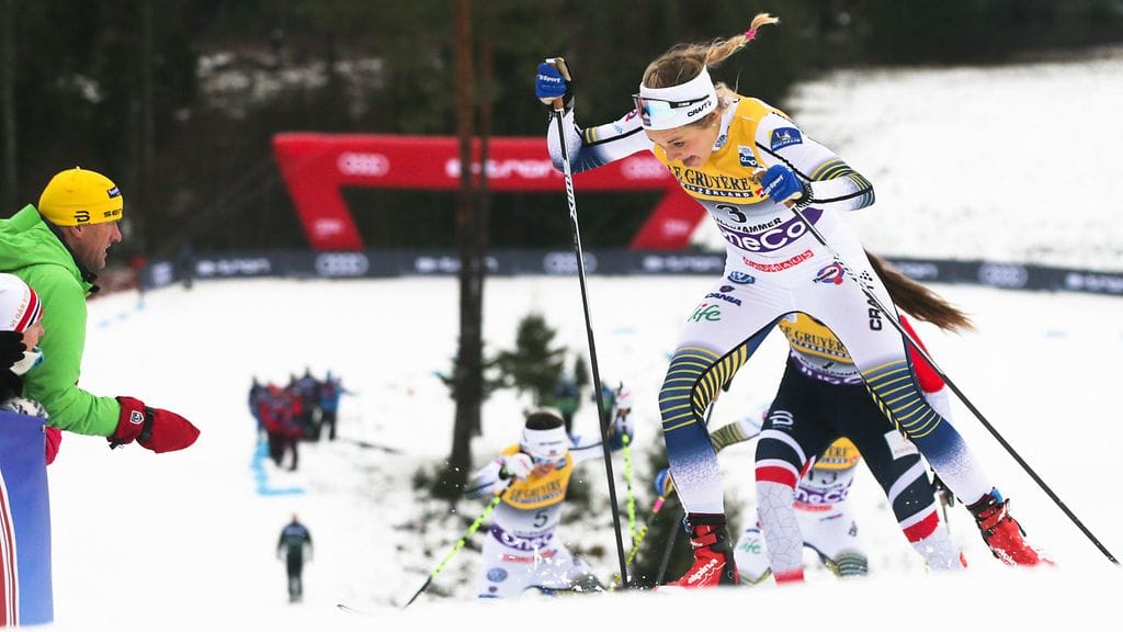 Stina Nilsson hyökkäsi sprinttikisan ykköseksi Dresdenissä.