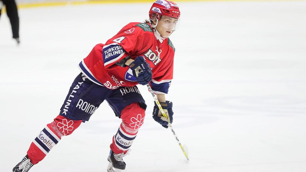 Iikka Kangasniemi teki hattutempun Mikkelissä.