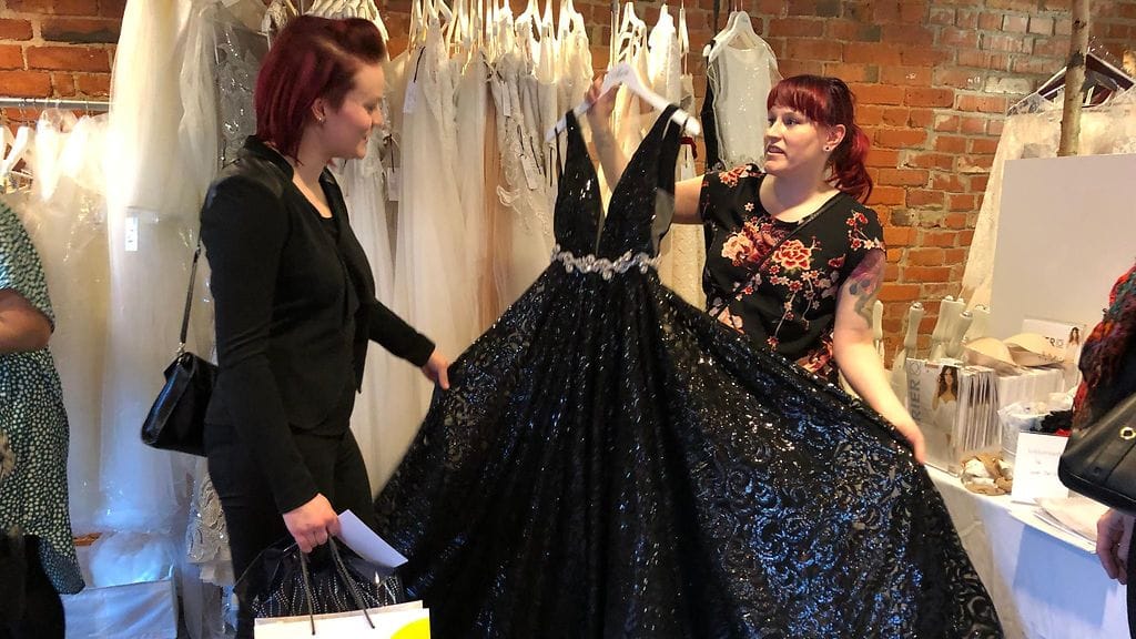 häämessut, hääpuvut