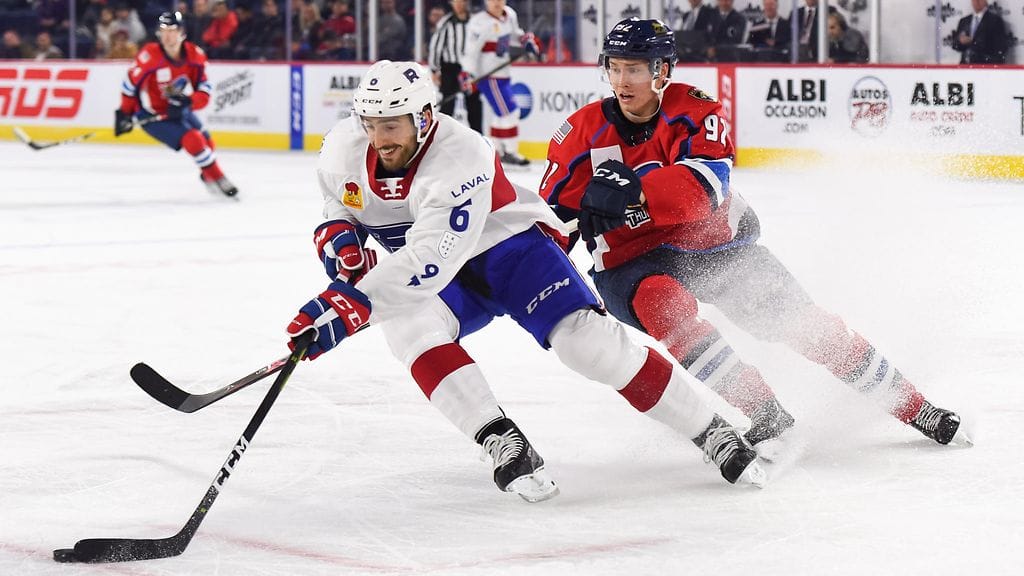 Sebastian Repo (oik.) on hurjassa vireessä AHL:ssä.