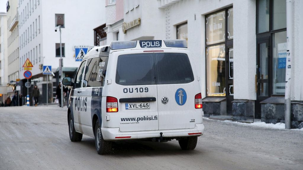 Oulun kaupungin sosiaalijohtaja Arja Heikkisen mukaan oululaisissa kouluissa puhutaan paljon somekäyttäytymisestä.