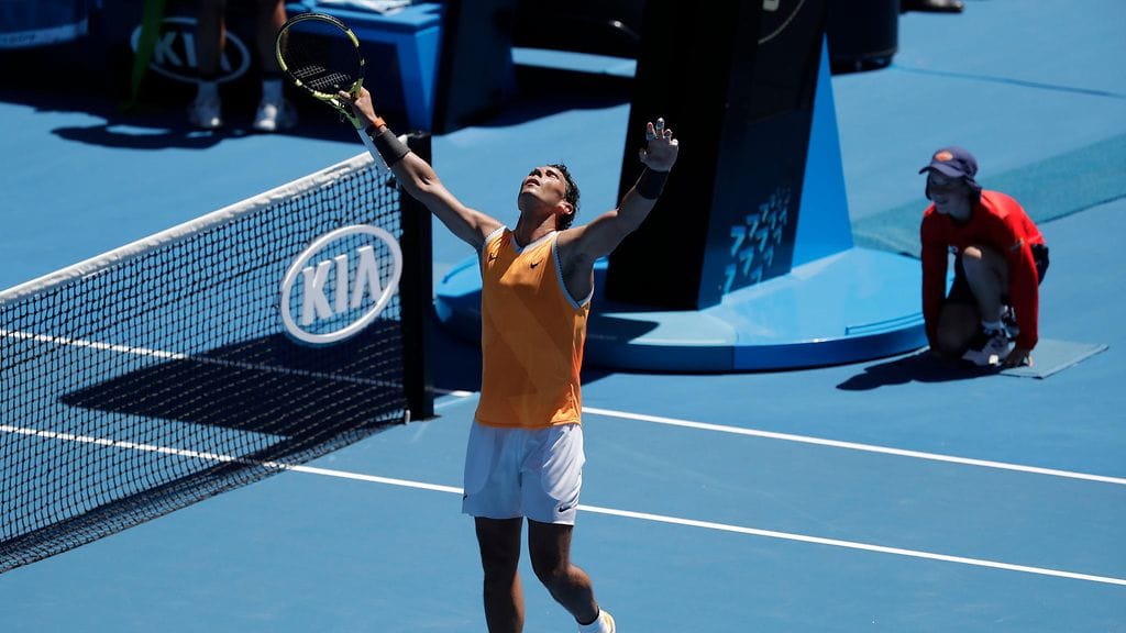 Rafael Nadal juhli voittoa Australian avointen avausottelussaan.