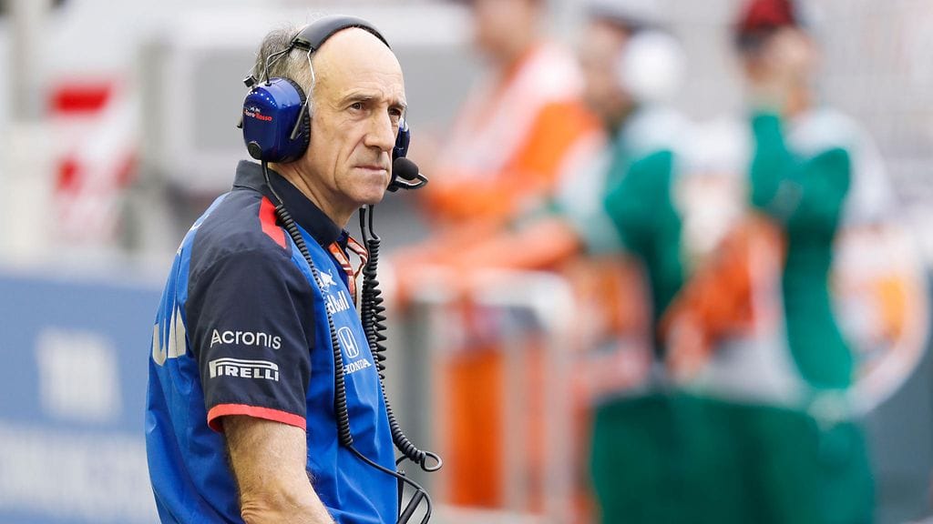 Franz Tost lupaa Red Bullille apuja.