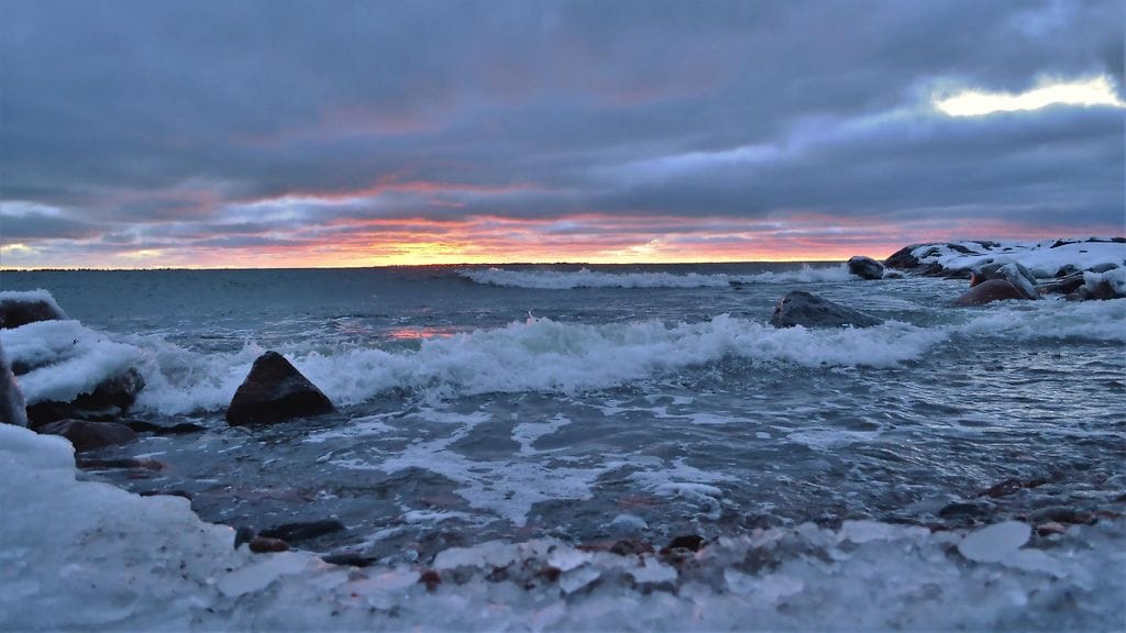 Uusi palvelu kertoo jäiden paksuuden Itämeren eri osissa Perämereltä Saaristomereen ja Suomenlahdelle.