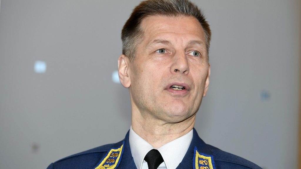 Ilmavoimien komentajaa Sampo Eskelistä epäillään palvelusrikoksesta. Hän on kiistänyt syytteet.