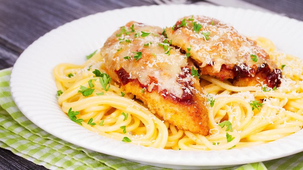 Juusto ja ranskankerma antavat tuttuun ruokaan uutta makua.