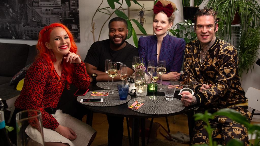 Ensimmäisellä viikolla kokkaavat Petra Gargano, Seksikäs Suklaa, Ina Mikkola ja Kristoffer Ignatius.