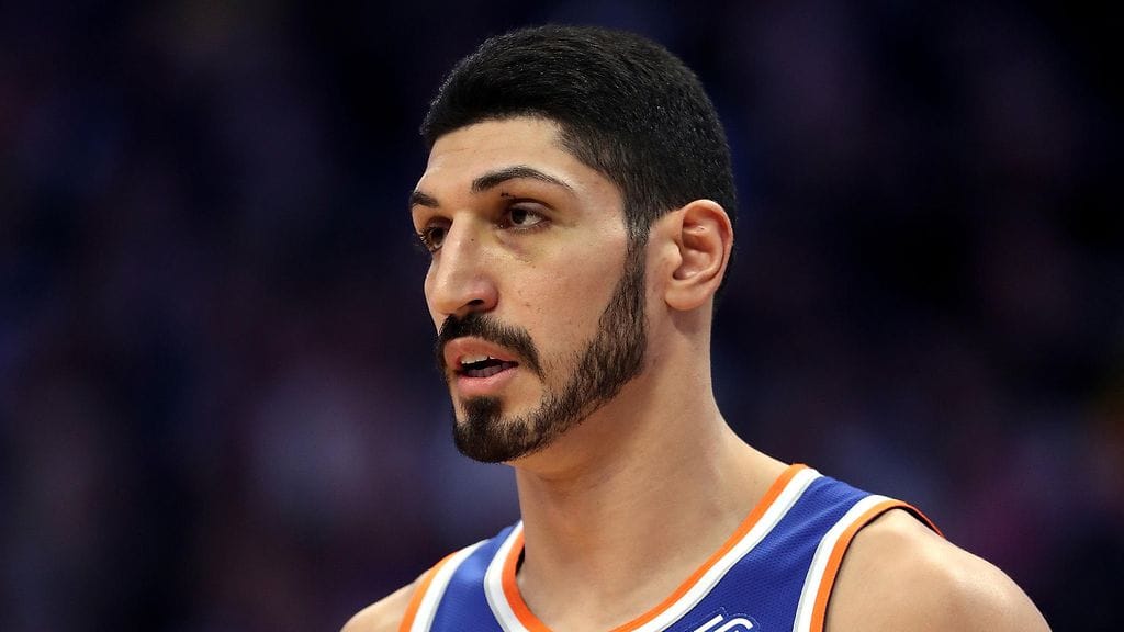 New York Knicksin Enes Kanter ei uskalla matkustaa Yhdysvaltojen ulkopuolelle.