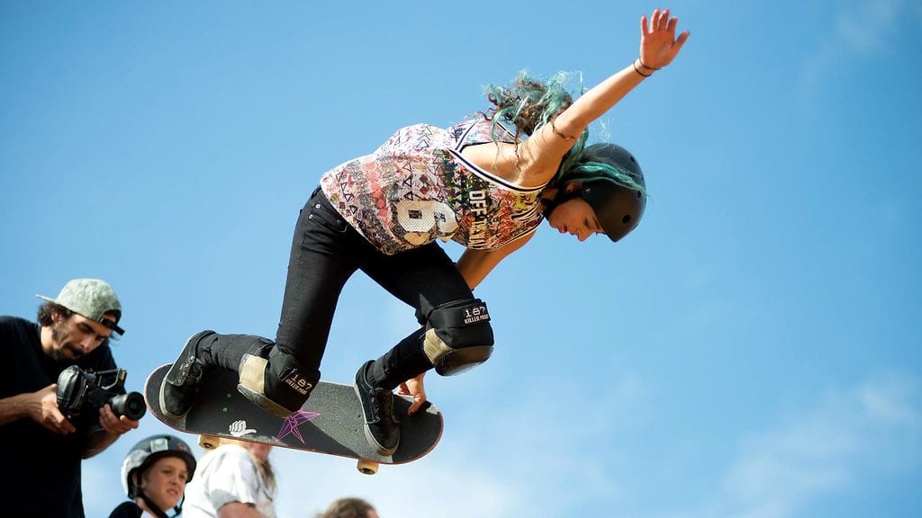 Lizzie Armanton tyylinäytettä.