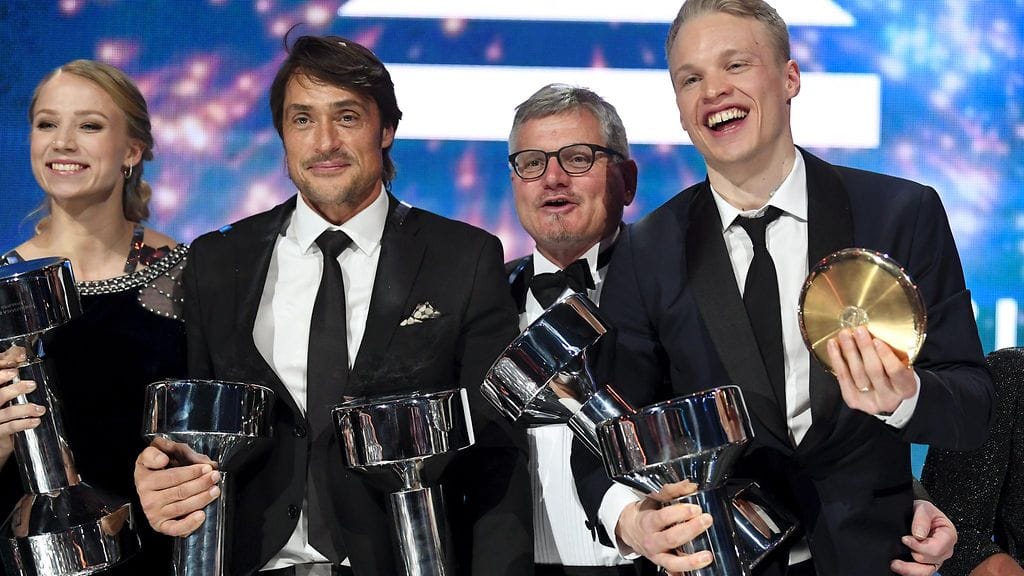 Teemu Selänne Urheilugaalan lavalla.