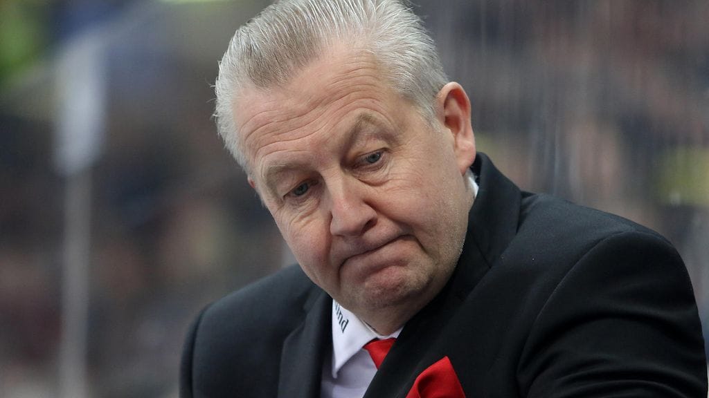 Ässien päävalmentaja Pasi Kaukoranta harmitteli tuomaritoimintaa Porissa.