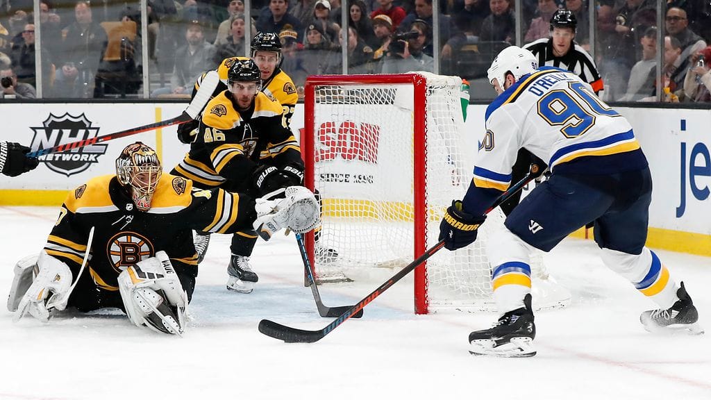 Tuukka Rask torjui St. Louis Bluesia vastaan 28 laukausta.