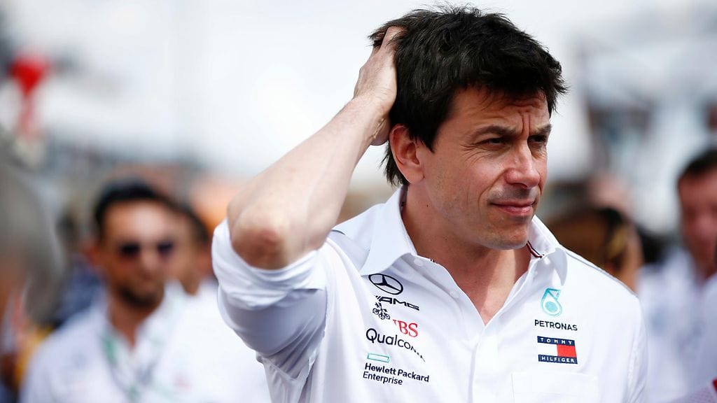 Toto Wolff on kääntänyt kelkkansa Halo-turvakaaren suhteen.