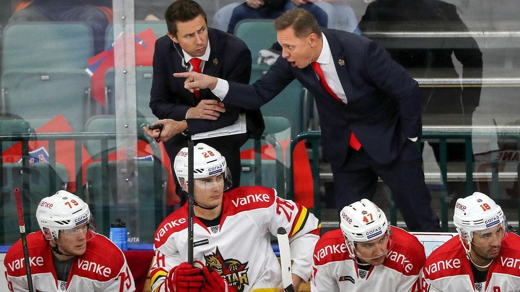 Jussi Tapola (oik.) ja Jyrki Aho joutuivat lähtemään Kunlunin peräsimestä.