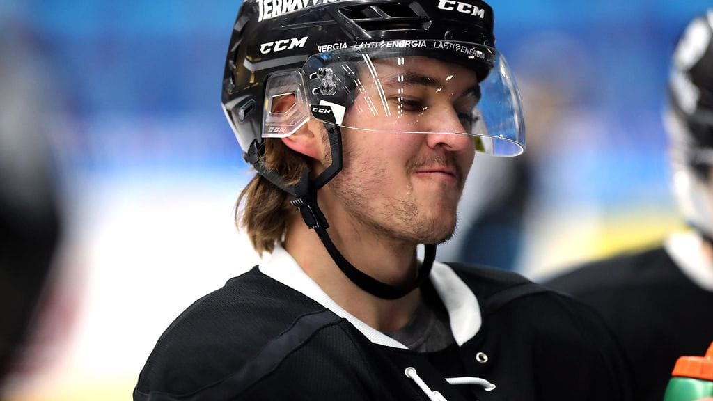 Oliwer Kaski teki Pelicansin 2-0-maalin TPS:ää vastaan.