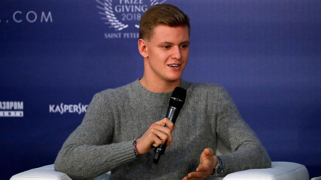 Mick Schumacher liittyy mukaan Ferrarin junioriohjelmaan.