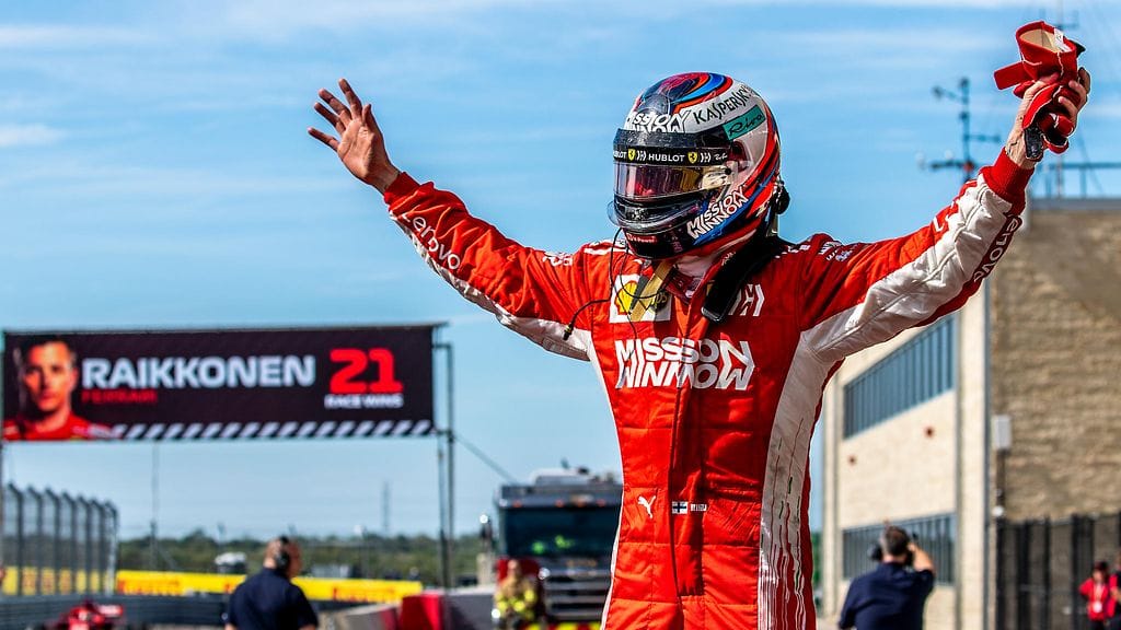 Kimi Räikkönen juhli voittoa Yhdysvaltojen Austinin GP:ssä viime kaudella.