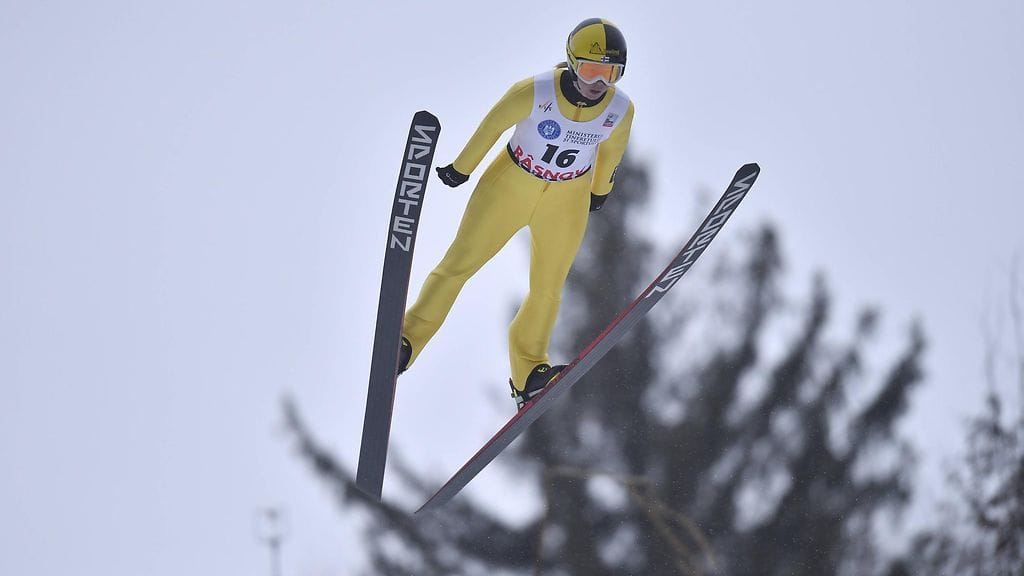 Julia Kykkänen jatkoi hyviä otteitaan mäkihypyn maailmancupin Japanin Zaon osakilpailussa.
