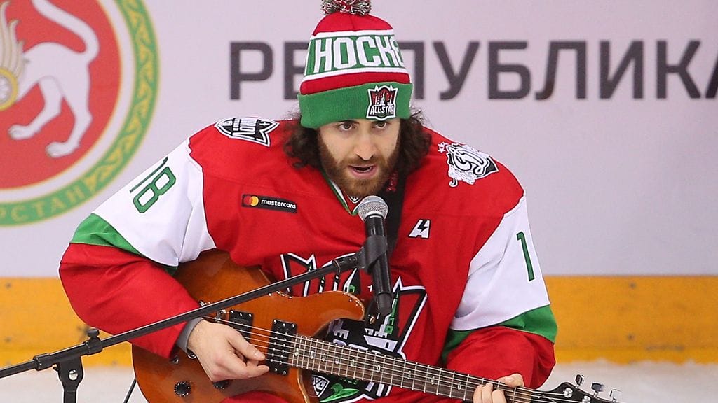 Mathew Maione nostatti tunnelmaa KHL:n tähdistöottelussa.