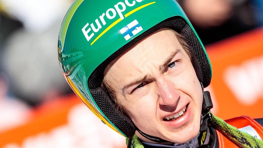 Ilkka Herolaa ei lämmittänyt pieni nousu yhdistetyn maailmancupin minikiertueen päätöskisassa.