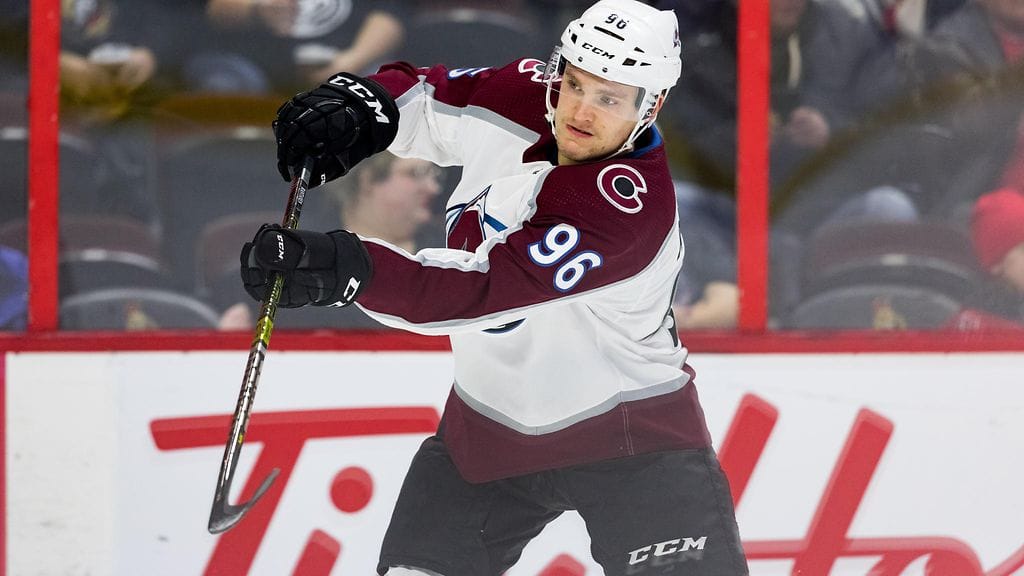 Mikko Rantanen vedettiin sivuun edellisessä ottelussa. Nyt hänestä kantautui kuitenkin mainioita uutisia.