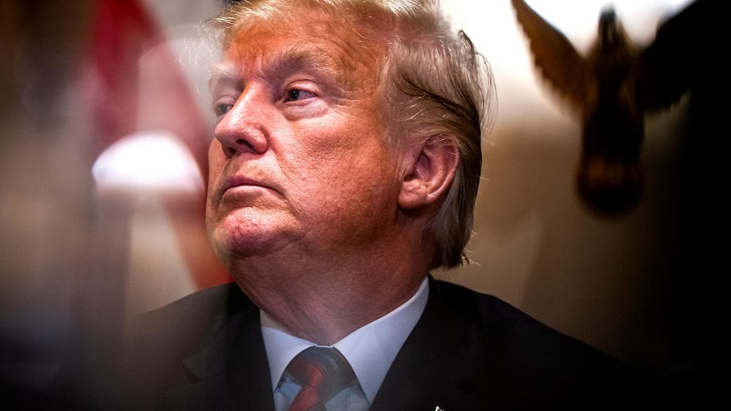 CBS:n presidenttihaastattelu ennen Super Bowl -jalkapallofinaalia on muodostunut perinteeksi vuodesta 2004 lähtien. Kuvituskuva.