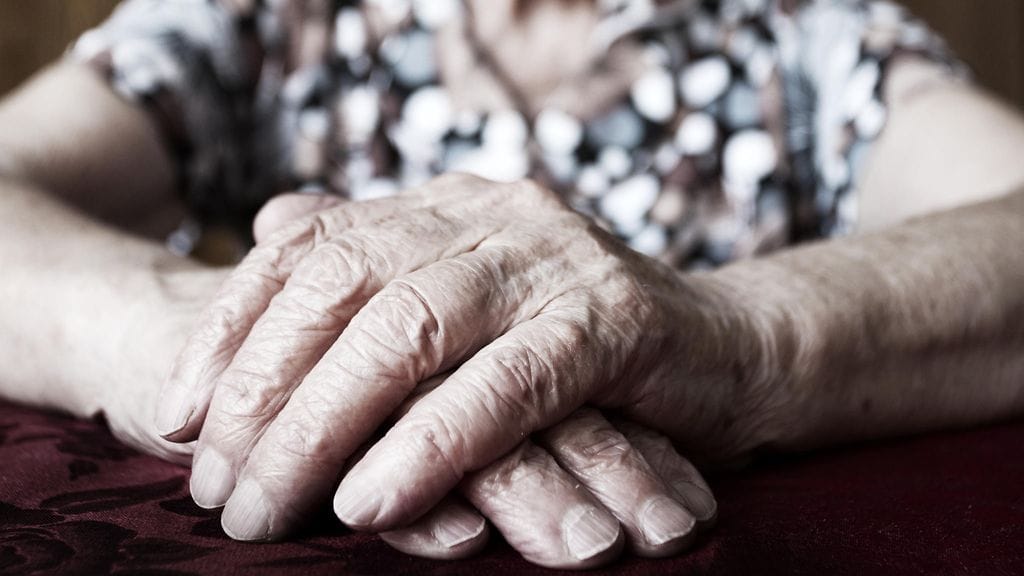 Pitkän iän salaisuus saattaa olla painonhallinnassa. Kuvituskuva.