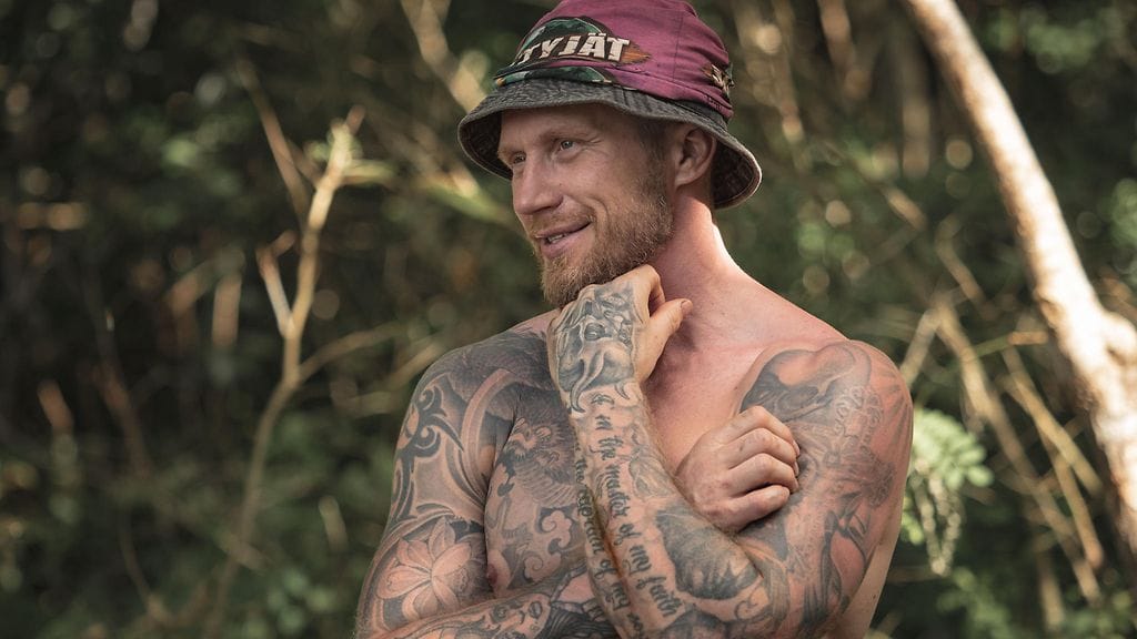 selviytyjat_suomi_kausi_2_promo_buwaya_hannes_hyvonen_3_kuvaaja_lars_johnson