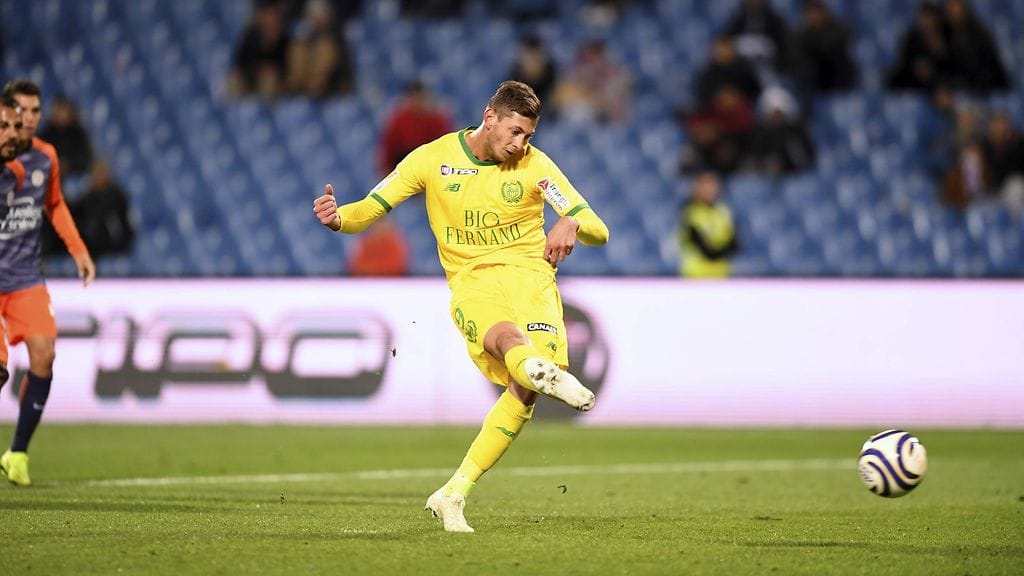 Emiliano Salan isä Horacio sai tiedon tapahtuneesta ystävän kautta.