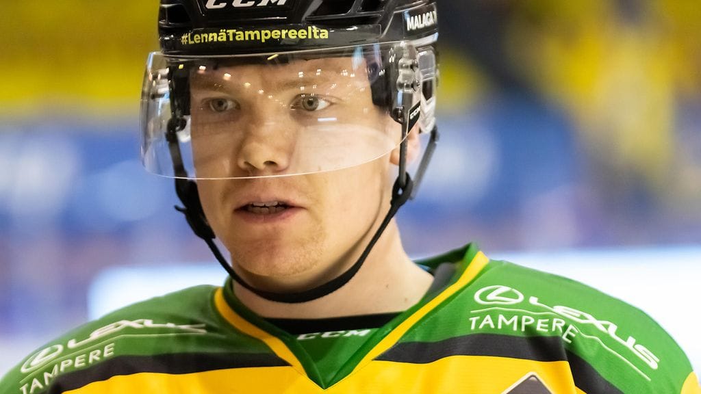 Tuomas Salmela taklaus kuumensi tunteet Tampereella.